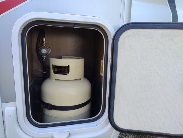 Challenger Genesis 288 EB 288EB - Photo 18