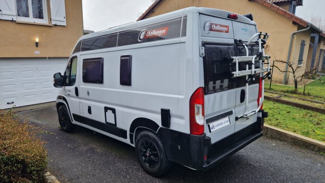 Challenger V114S Road Edition VIP VAN - Photo 3