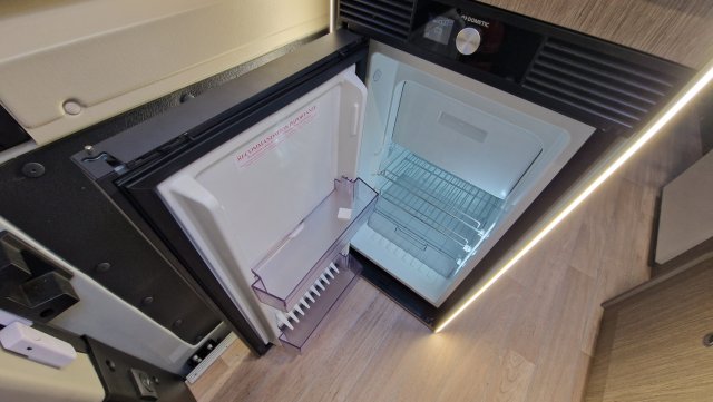 Challenger V114S Road Edition VIP VAN - Photo 22