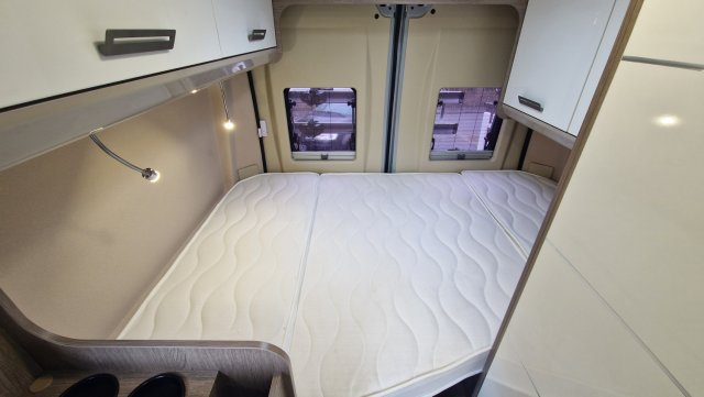 Challenger V114S Road Edition VIP VAN - Photo 26