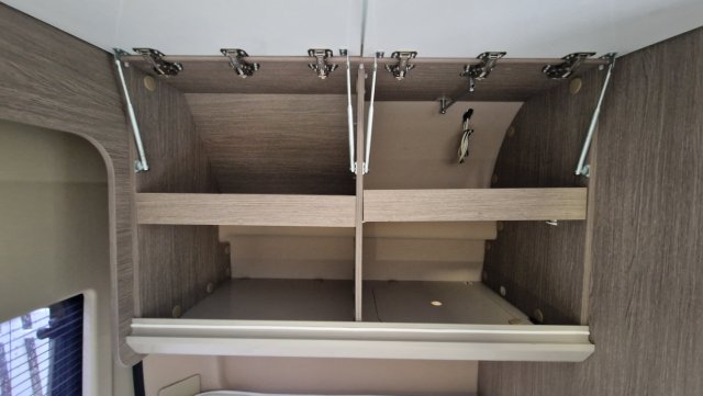 Challenger V114S Road Edition VIP VAN - Photo 29