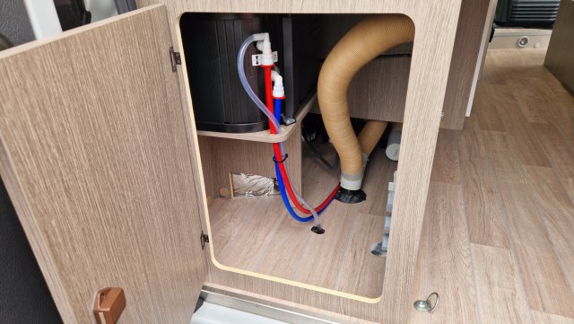 Challenger V114S Road Edition VIP VAN - Photo 47