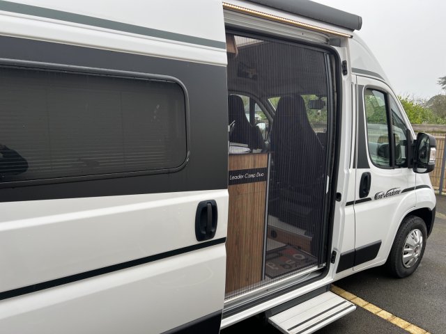 Font Vendome Leader Camp Duo - Photo 17