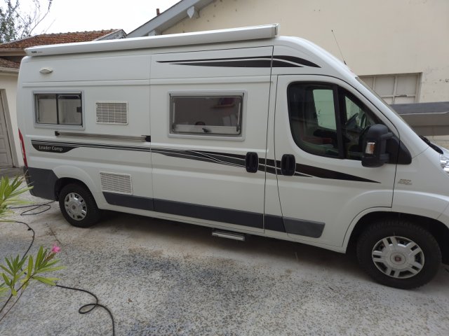 Font Vendome Leader Camp - Photo 3