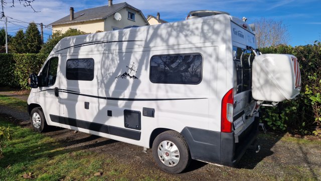 Font Vendome Leader Van EVASION - Photo 3