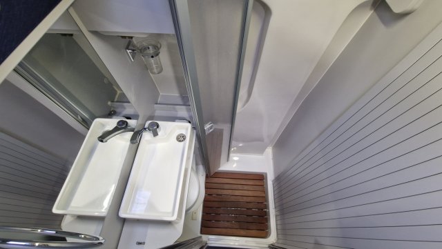 Font Vendome Leader Van EVASION - Photo 33