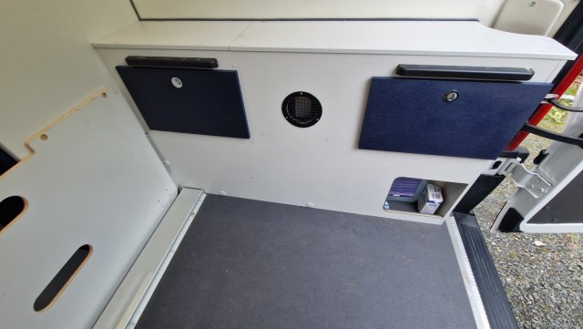 Font Vendome Leader Van EVASION - Photo 41