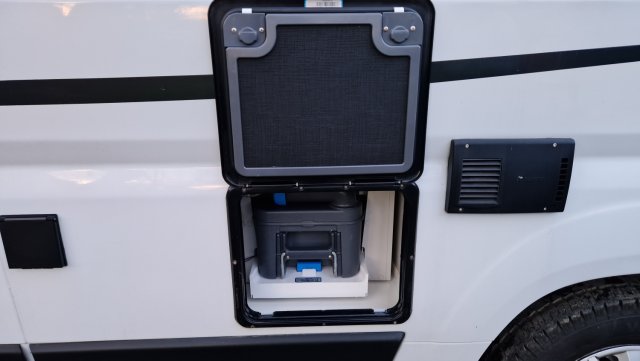 Font Vendome Leader Van EVASION - Photo 50