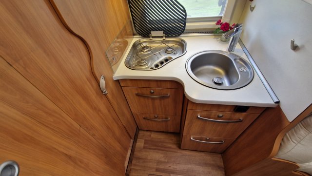 Hymer Exsis-T 598 - Photo 18