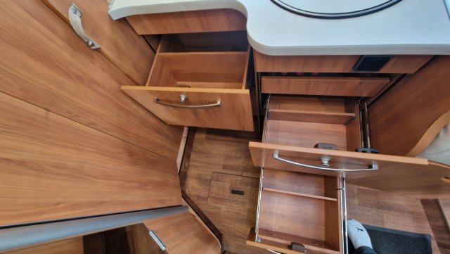 Hymer Exsis-T 598 - Photo 20