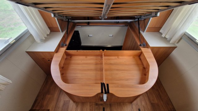 Hymer Exsis-T 598 - Photo 31