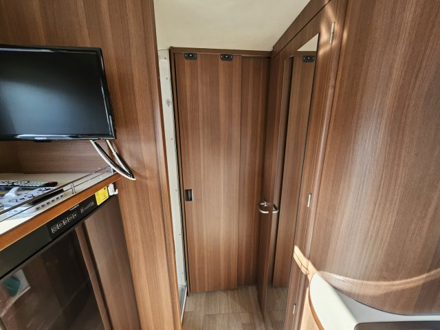 LMC Explorer Comfort I 755 CONFORT - Photo 17