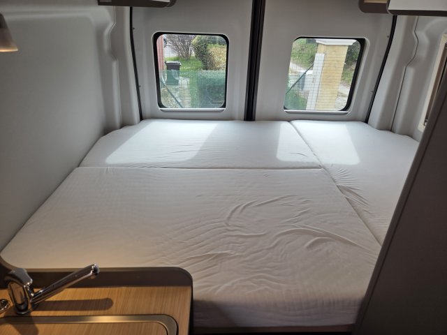 LMC Innovan 590 - Photo 13