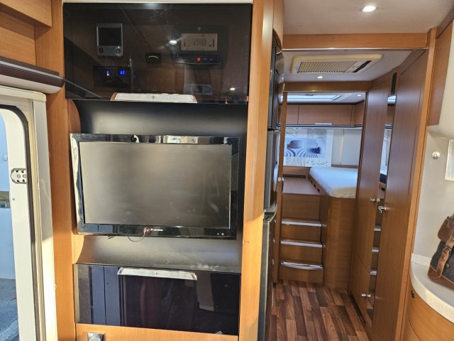 Niesmann+Bischoff Flair 8000 i EBW - Photo 8