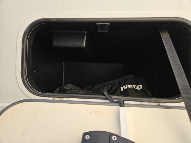 Niesmann+Bischoff Flair 8000 i EBW - Photo 23