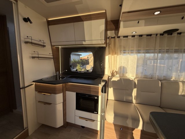 Pilote P 696 EVIDENCE  - Photo 9