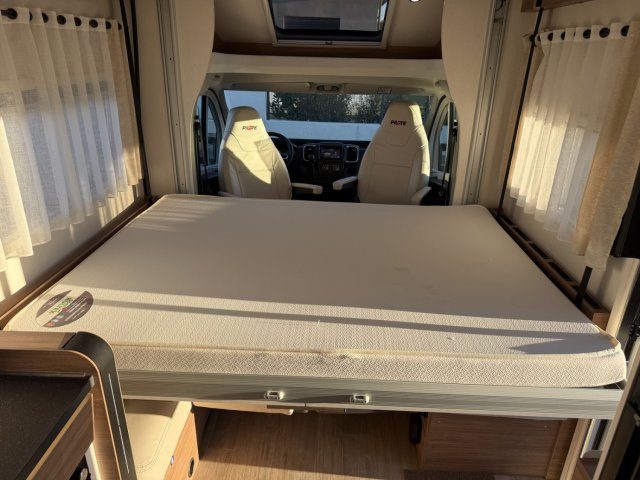 Pilote P 696 EVIDENCE  - Photo 17