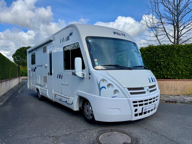 Pilote Reference G 740 RÉFÉRENCE G740 Occasion