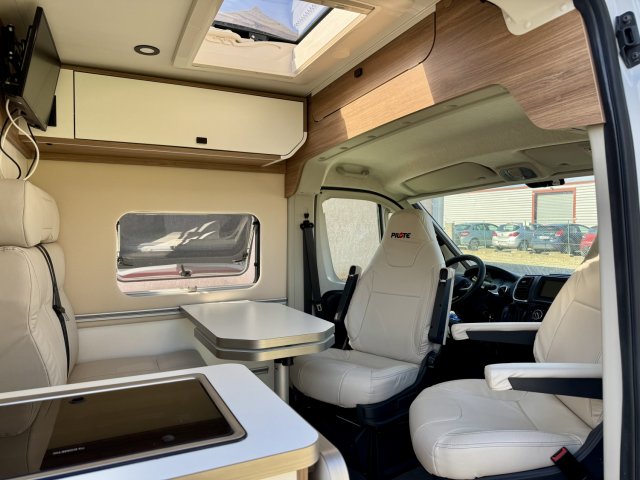 Pilote V 600 G FOURGON - Photo 5