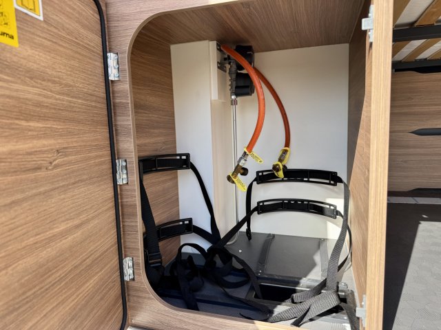 Pilote V 600 G FOURGON - Photo 8