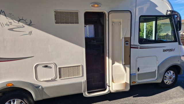 Rapido 890 F SERIE 8F 890F - Photo 4