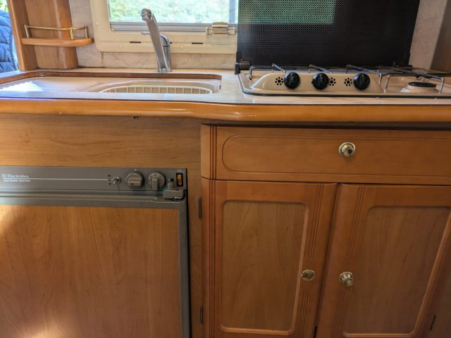 Rapido 970 - Photo 11