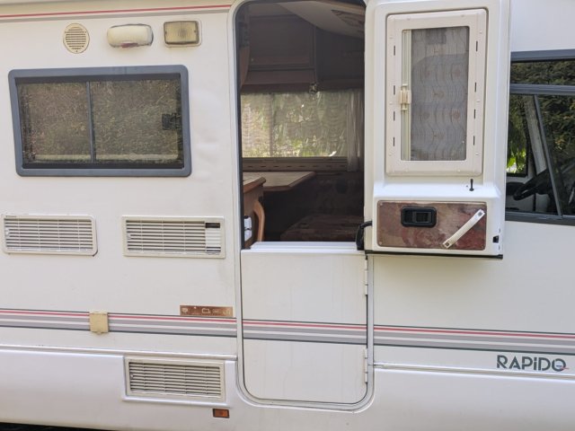 Rapido 970 - Photo 15