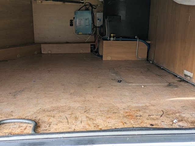 Rapido 970 - Photo 16