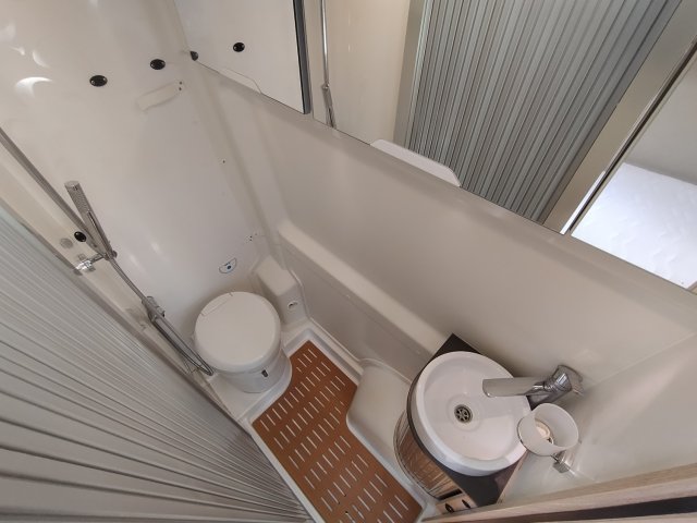 Rapido Van V62 - Photo 11