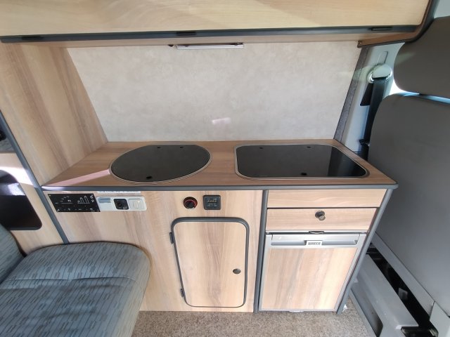 Volkswagen T5 ISERE EVASION TRANSPORTER - Photo 5