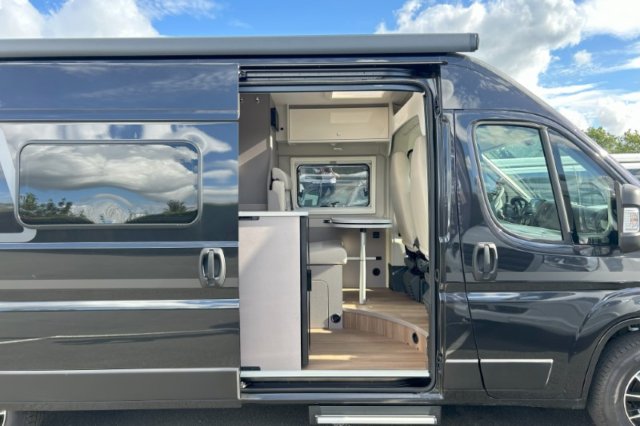 Etrusco Camper Van CV 600 DB complete selection - Photo 10
