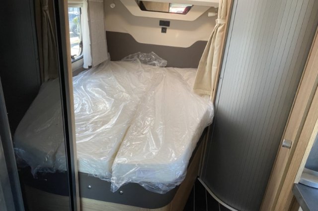 Knaus Sky Wave 650 MF 60 years - Photo 9