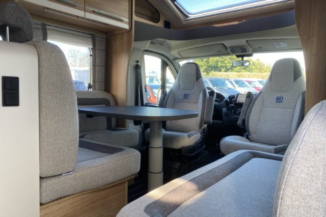 Knaus Sky Wave 650 MF 60 years - Photo 13
