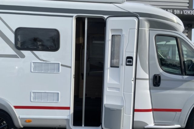 LMC Cruiser V 646 g - Photo 13