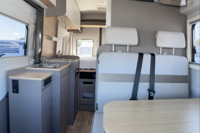 LMC Innovan 590 - Photo 5