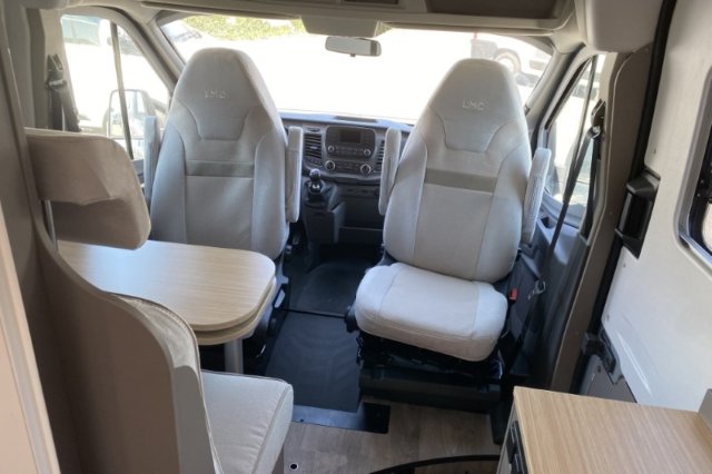 LMC Innovan 590 - Photo 13
