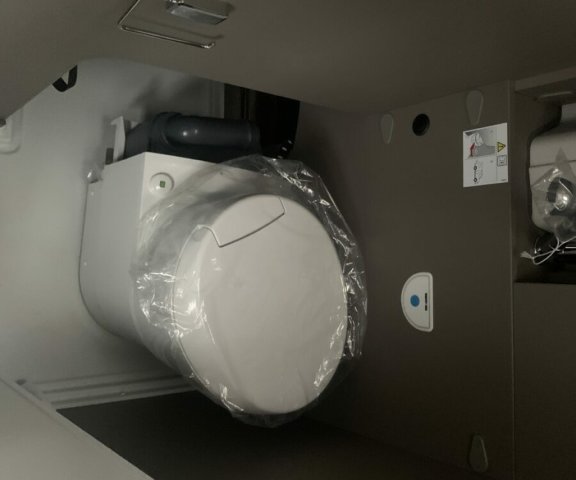 LMC Innovan 592 - Photo 10