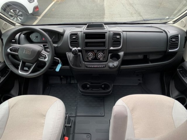LMC Innovan 600 - Photo 2