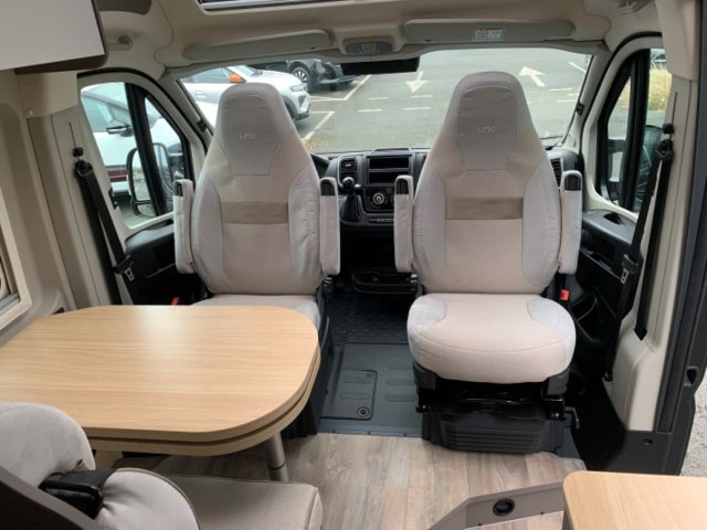 LMC Innovan 600 - Photo 9