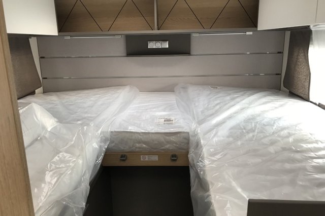 LMC Tourer Lift H 664 h664 - Photo 14
