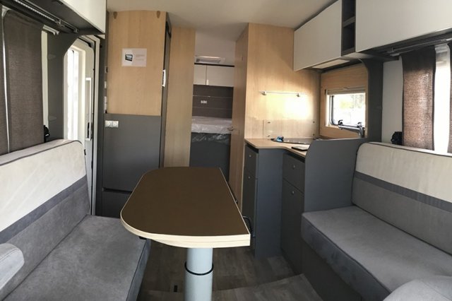 LMC Tourer T 720 t720 - Photo 4