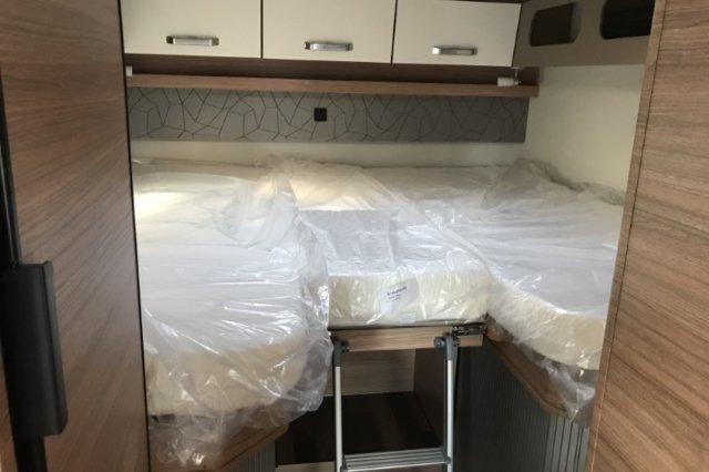 Weinsberg CaraCompact Suite MB 640 MEG - Photo 5