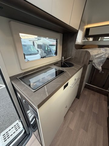 Benimar Yrteo 861 - Photo 6