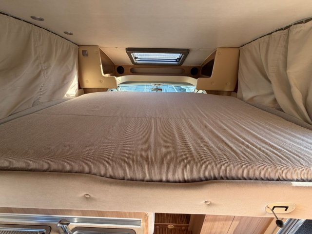 Burstner Ixeo IT 664 - Photo 12