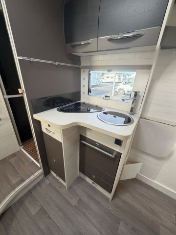 Challenger Mageo 280 - Photo 8