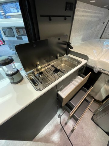 Dethleffs Globetrail 600 DR Performance - Photo 9