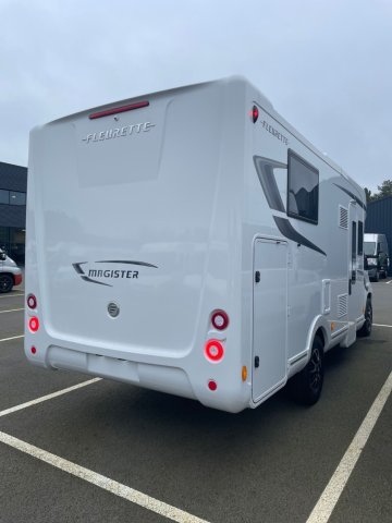 Fleurette Magister 70 LMF - Photo 3