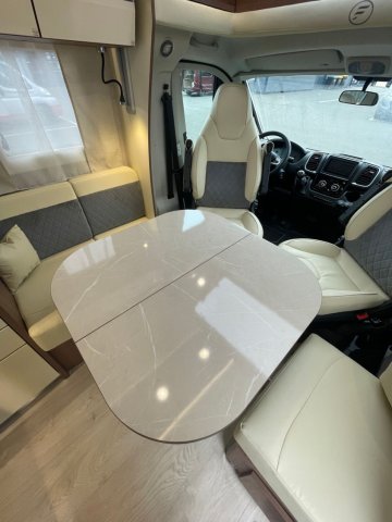 Fleurette Magister 70 LMF - Photo 7