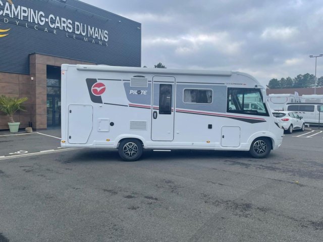 Pilote G 690 D Expression - Photo 3