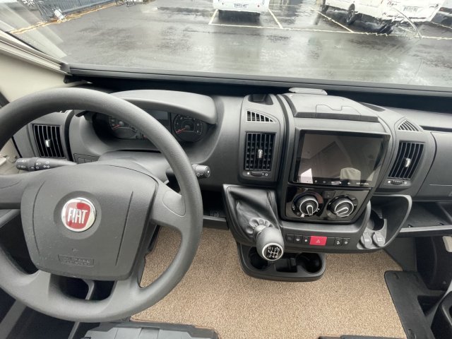 Pilote P 696 D - Photo 4